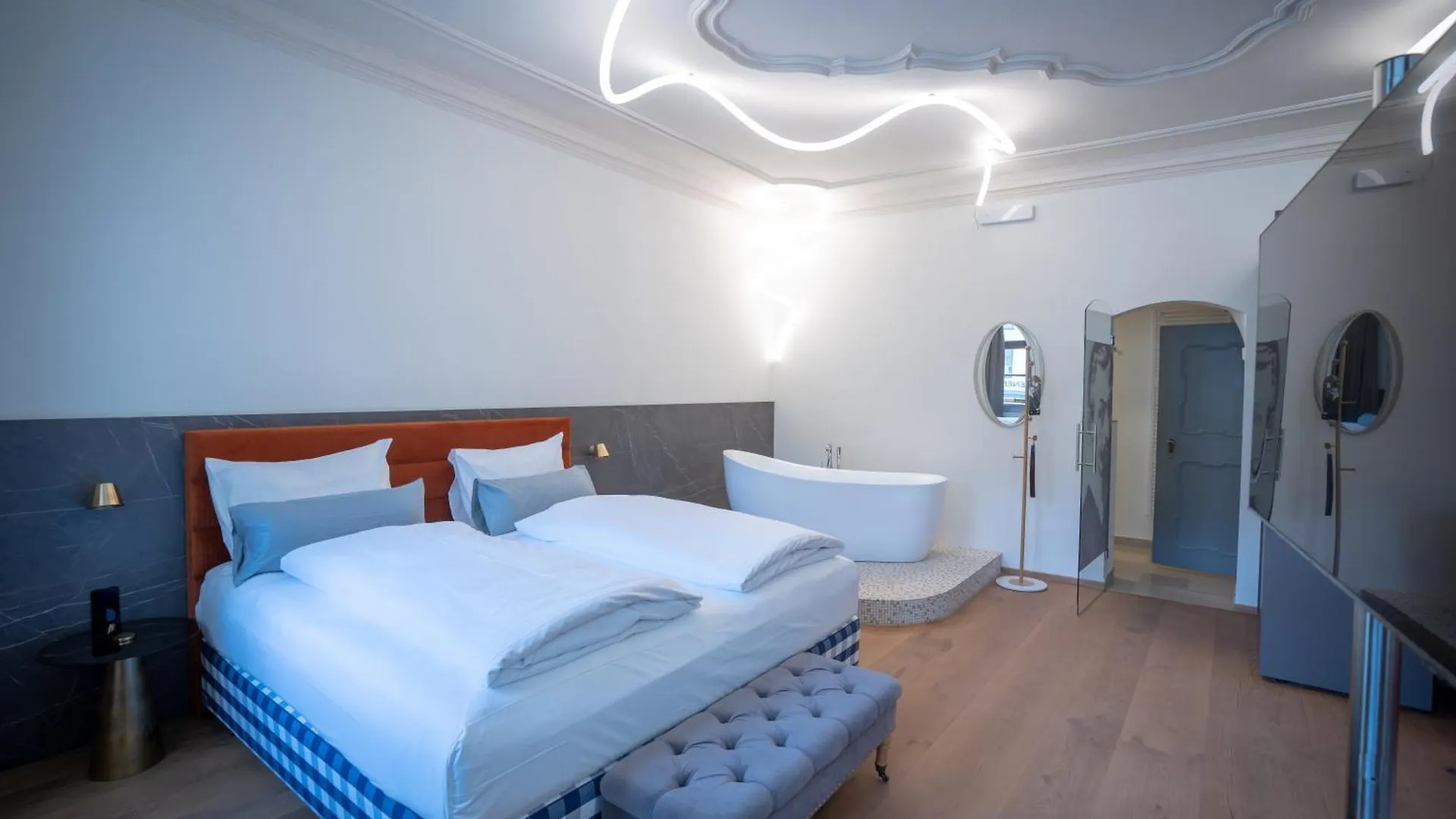***** Hotel Maxim Suites By Elias Holl Augsburg Germany